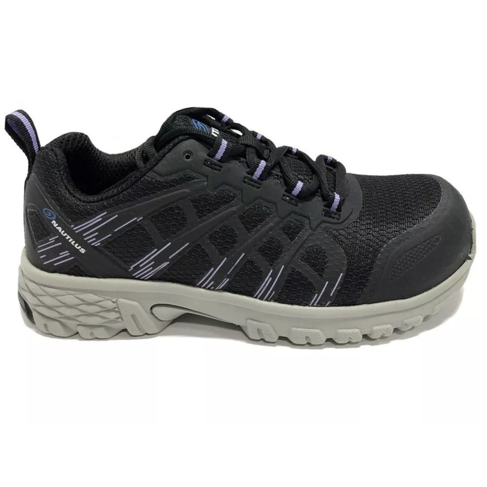 Nautilus Women’s Stratus, Black Composite Toe Sneakers, Size 7M